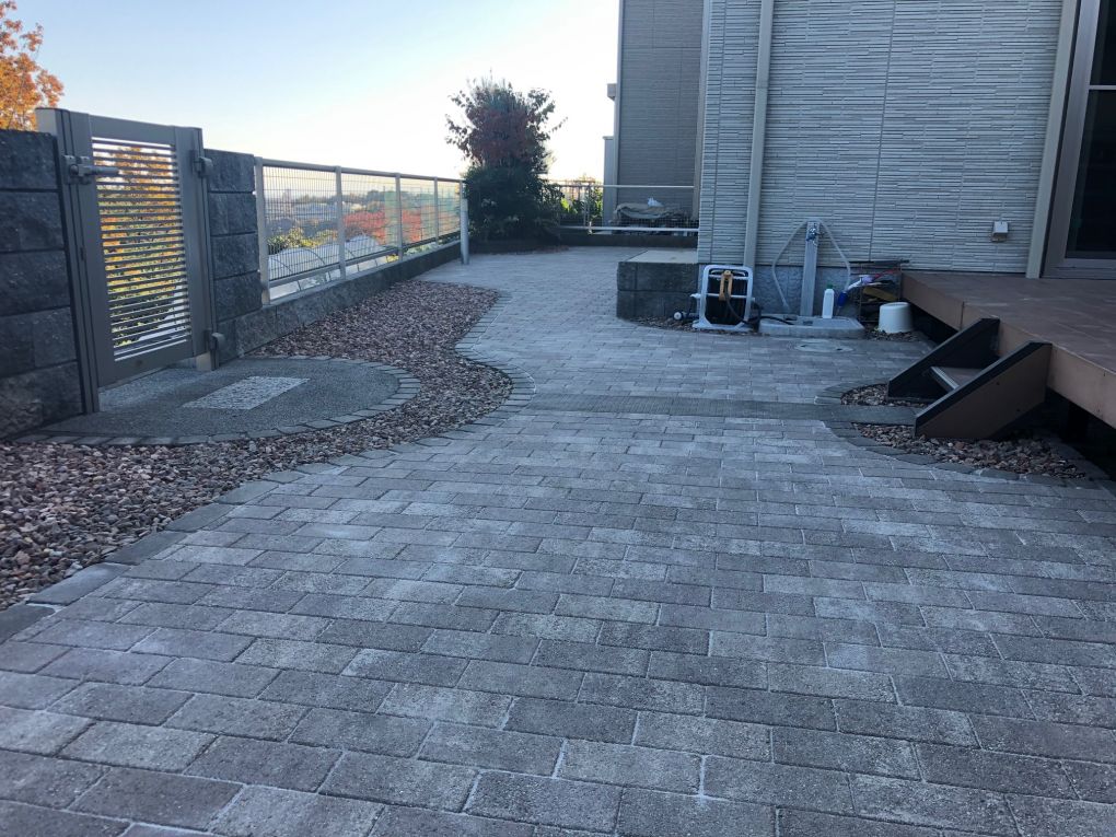 No.12 リフォーム工事　インターロッキング舗装 画像