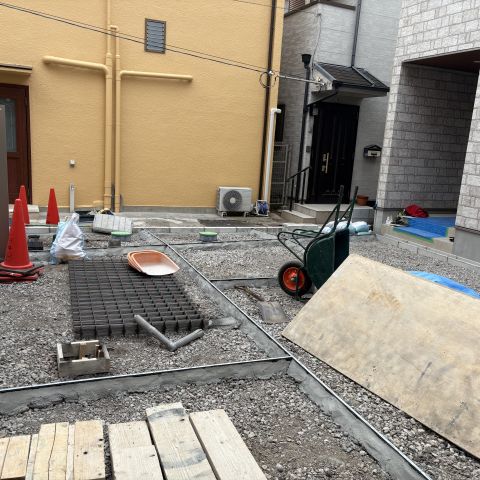 神戸にて新築外構工事中〜 アイキャッチ画像
